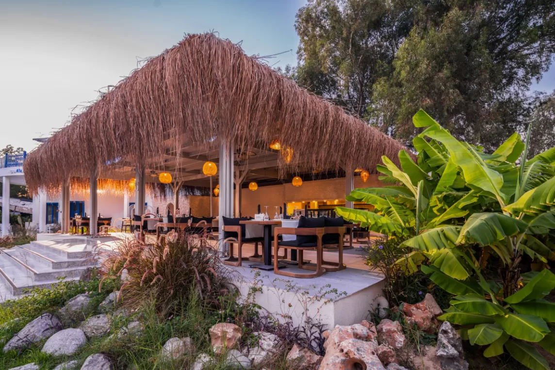 restaurant