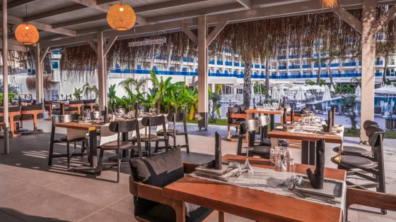 restaurant
